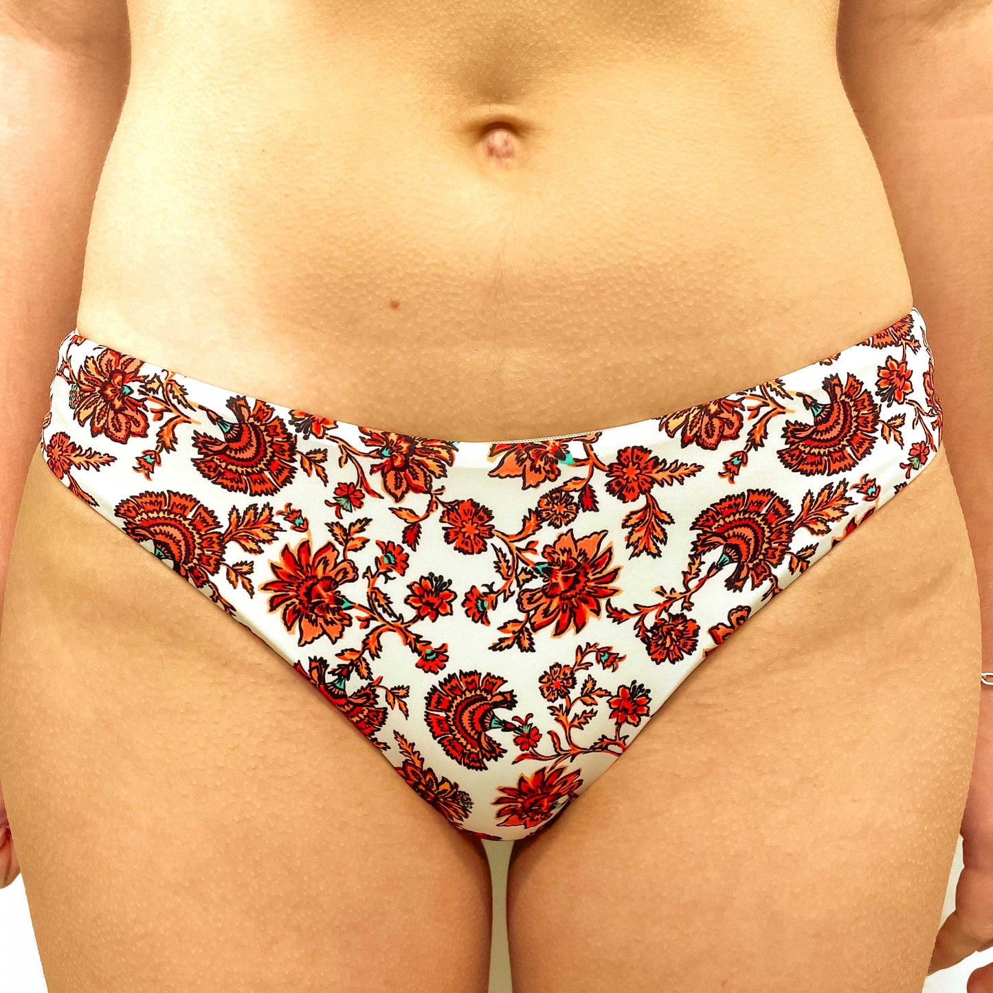 Baku Flamenco White Regular Pant PANT719FMC
