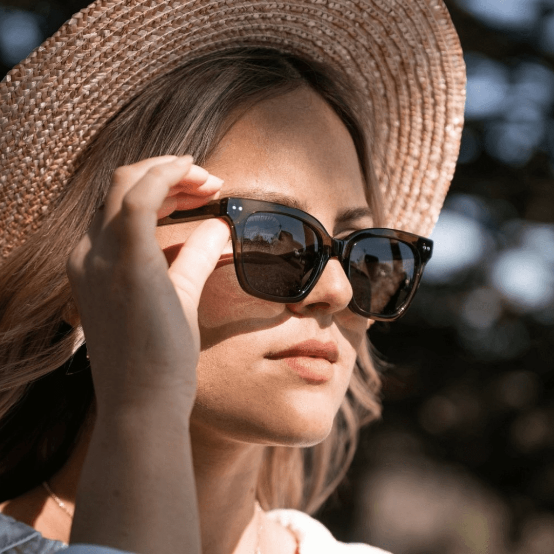 Baxter Blue Frankie Crystal Toffee Lg Sun Biodegradable Blue Light Glasses