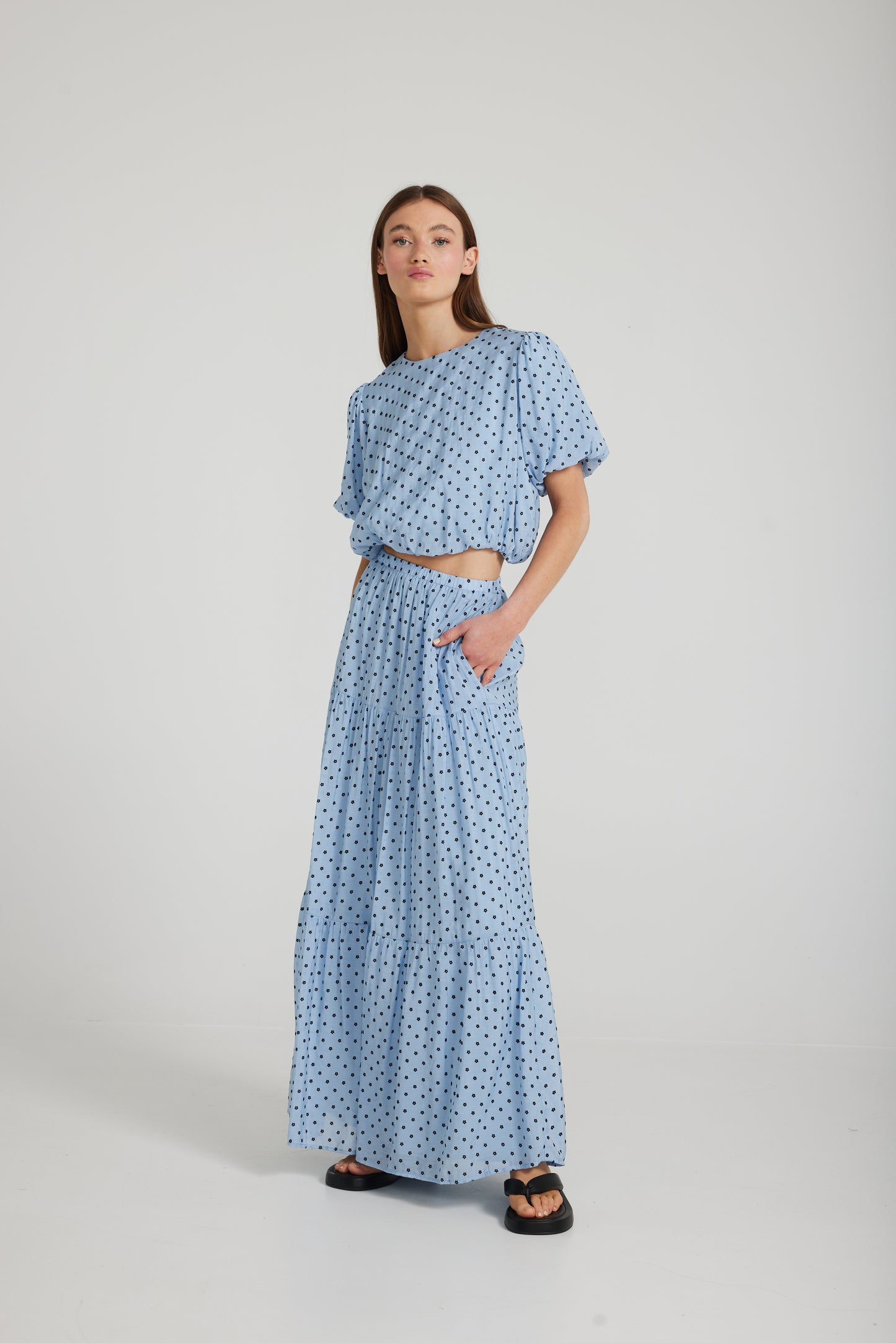Tyra Maxi Skirt Blue Daisy DS1028-3