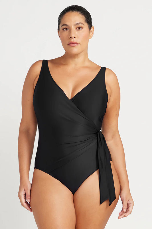 Artesands Black Hue Hayes D/DD Underwire One Piece AT1795P