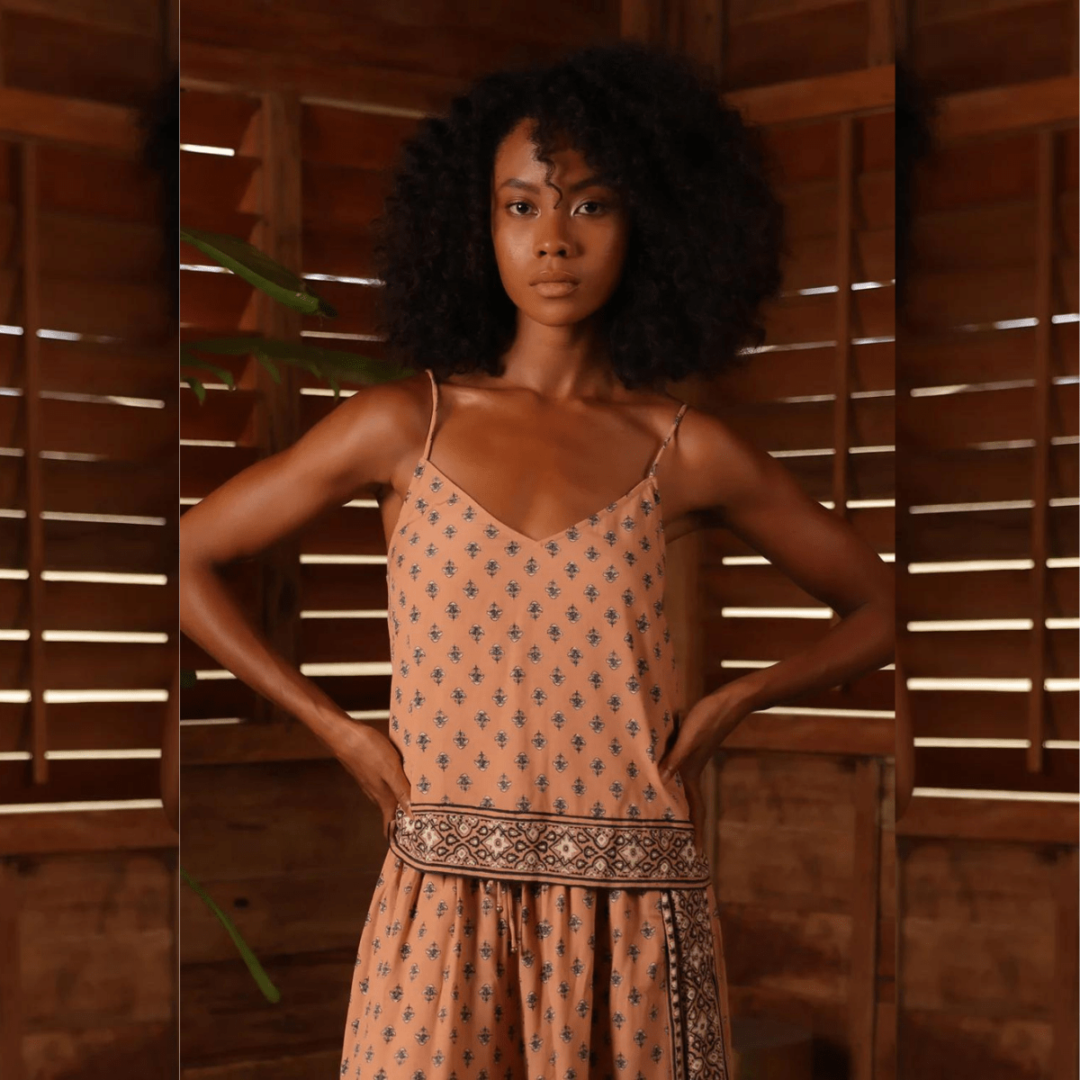 Tigerlily Latte Imani Shani Long Line Cami T622040