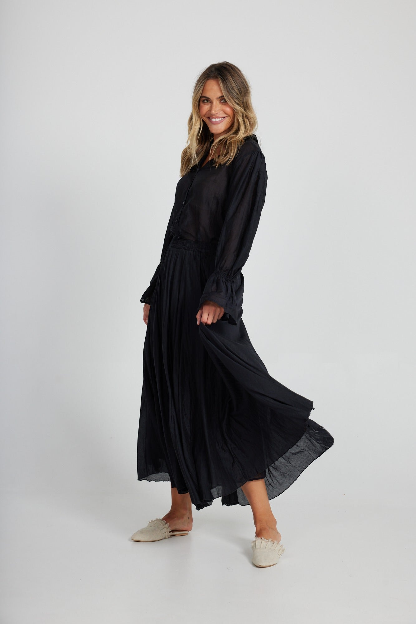 Holiday Black Village Skirt H1166-6