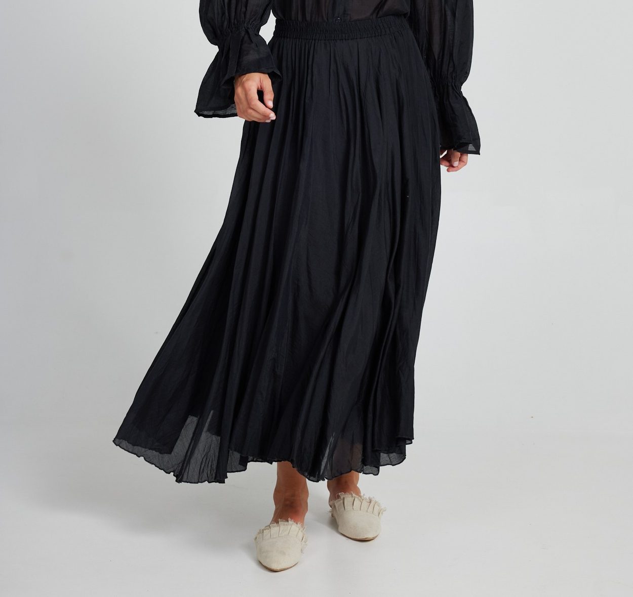 Holiday Black Village Skirt H1166-6